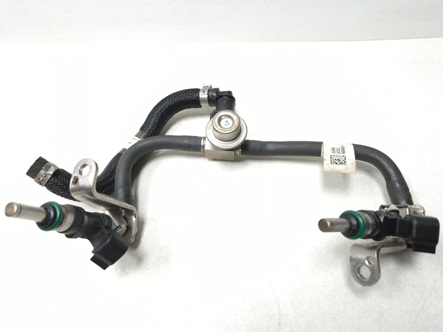 2017 Indian Scout Fuel Injector Rail Assy OEM