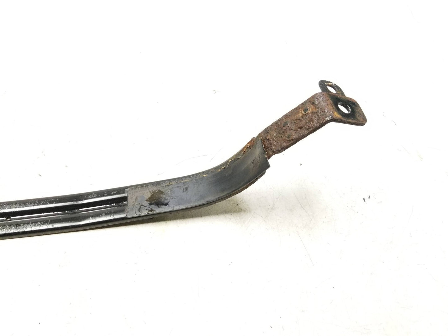 2011 - 2016 Kia Sportage Fuel Tank Strap Bracket 2pcs OEM