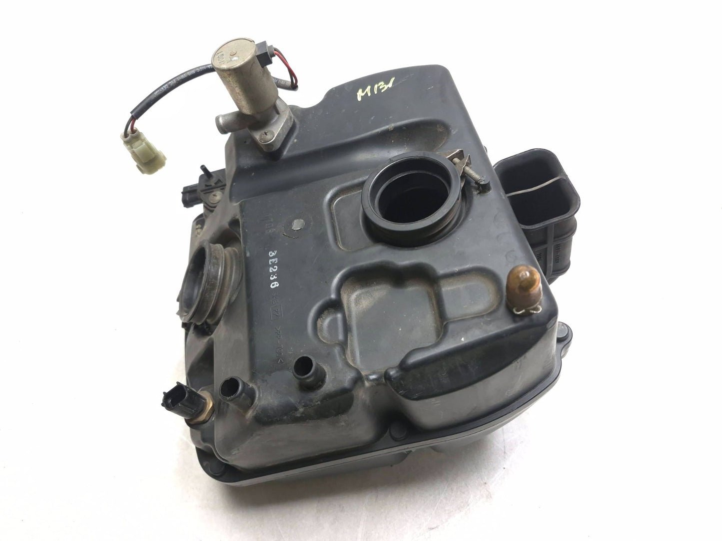 2003 Suzuki Sv650 Air Box Cleaner Filter Housing OEM