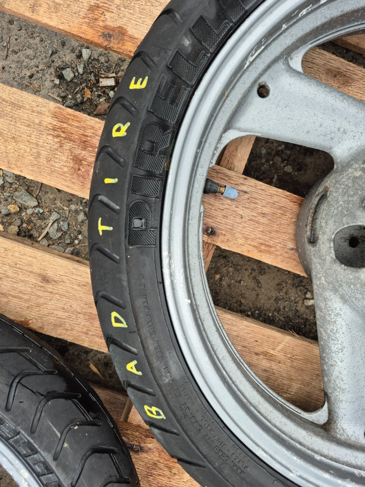1991 Yamaha Fzr600r Front & Rear Wheel Rim OEM