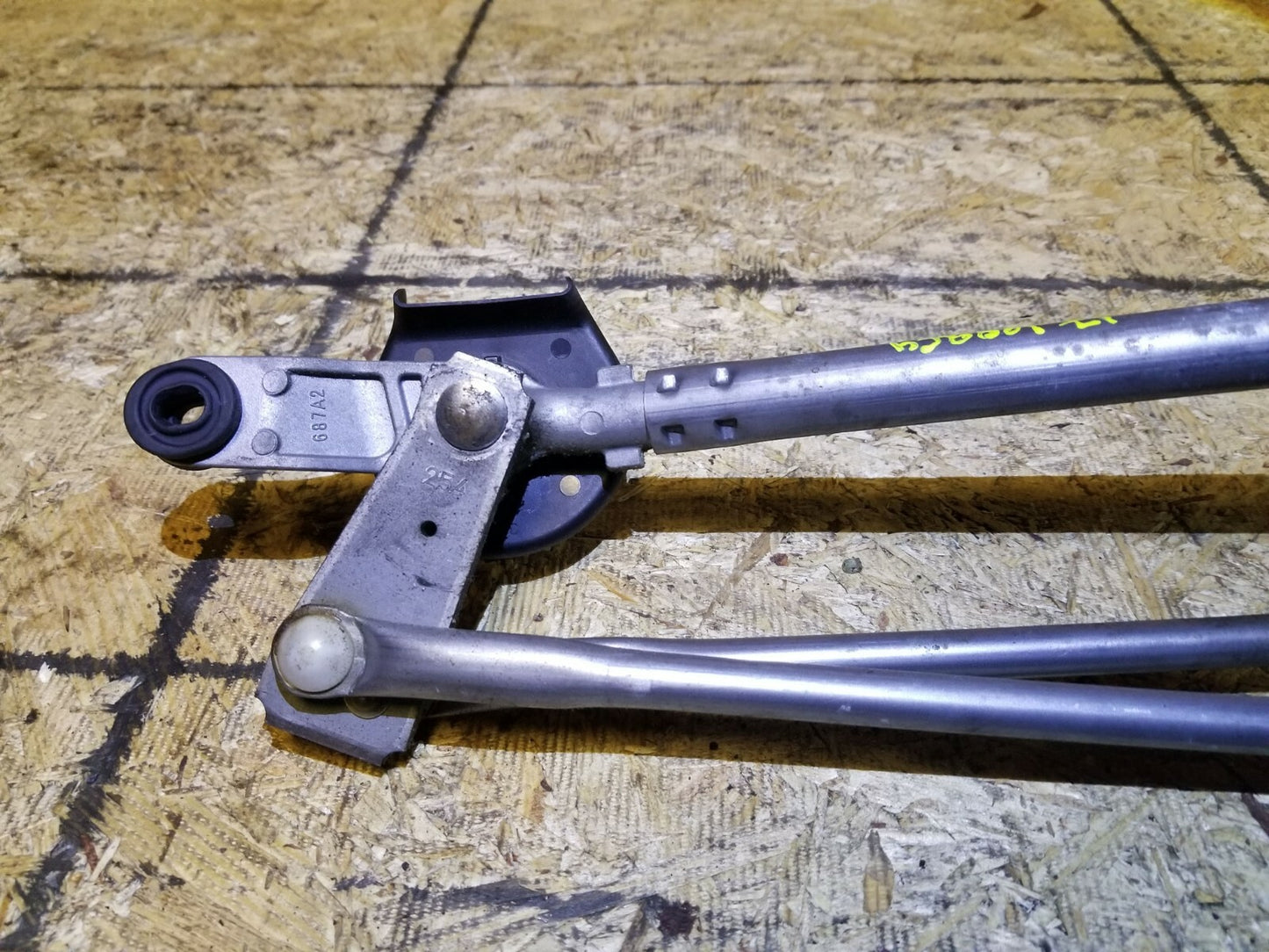 2017 Subaru Legacy Windshield Wiper Motor W/ Linkage OEM