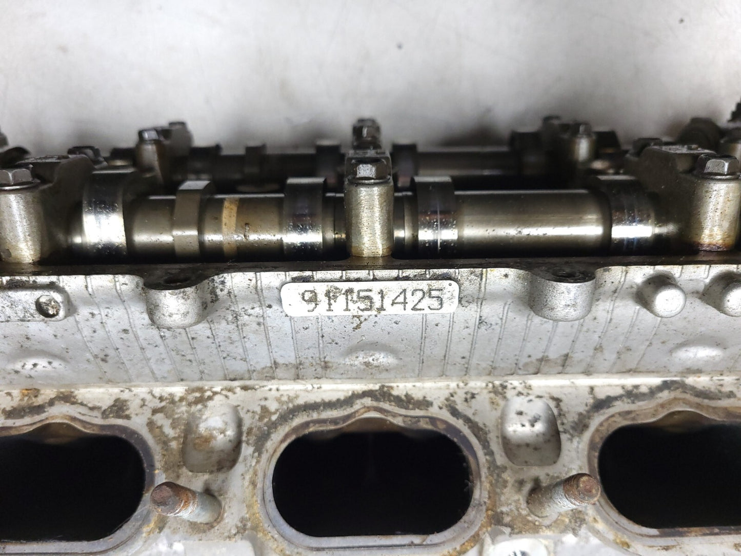 09-12 Hyundai Genesis Engine Cylinder Head Left & Right Pair OEM 4.6l