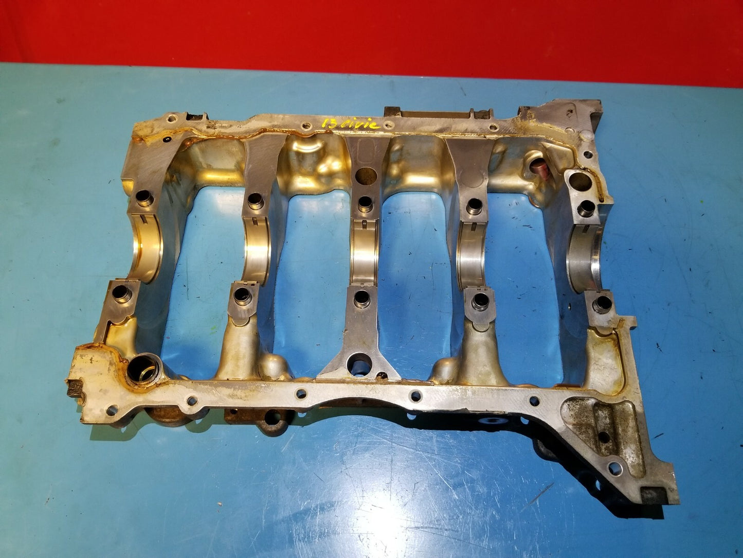 2013 Honda Civic 1.8l Crankshaft Bed Holder Bracket OEM