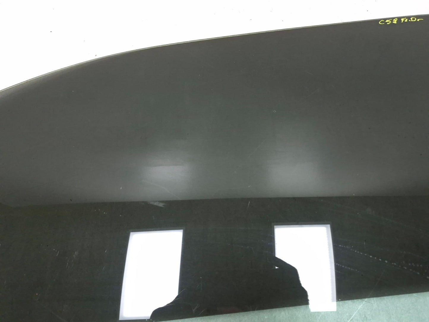 2018 Chrysler 300 Limited AWD Front Left Driver Side Door Window Glass OEM