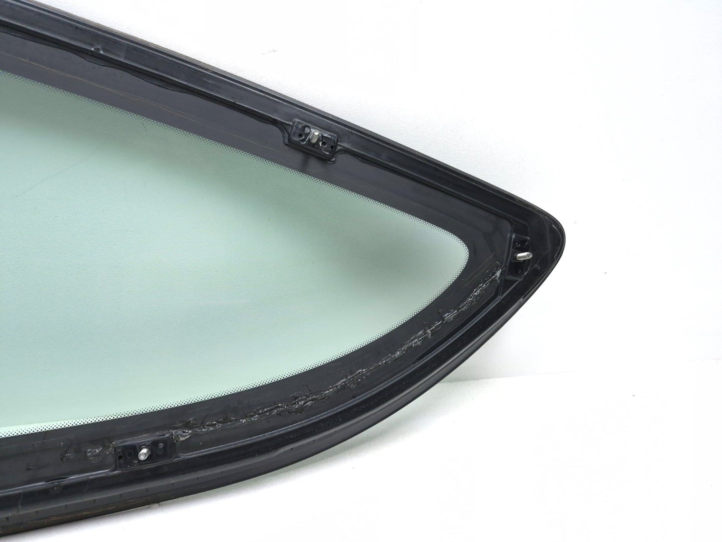 2013 Hyundai Genesis Coupe Quarter Vent Glass Rear Passenger Side Right OEM