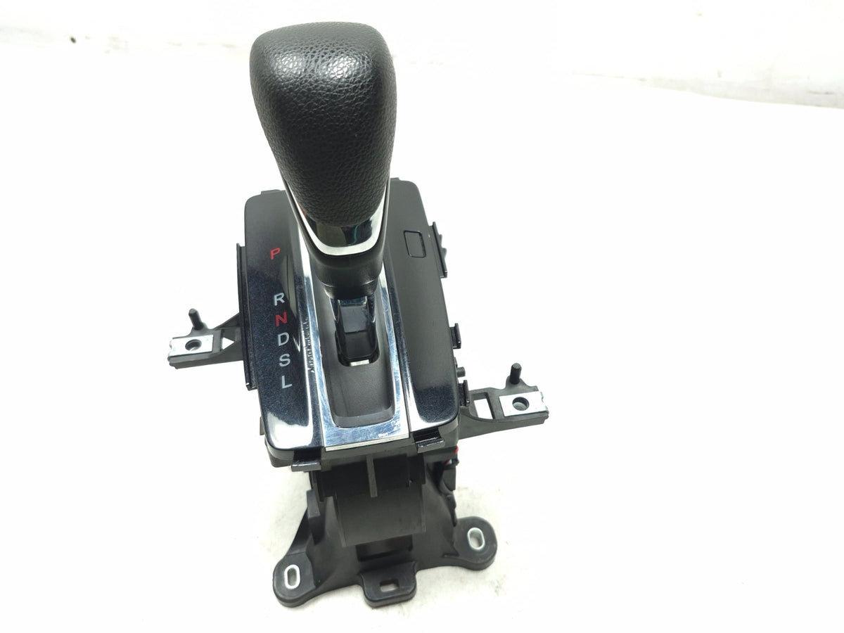 2013 Honda Accord Floor Gear Shifter Selector W/ Knob OEM