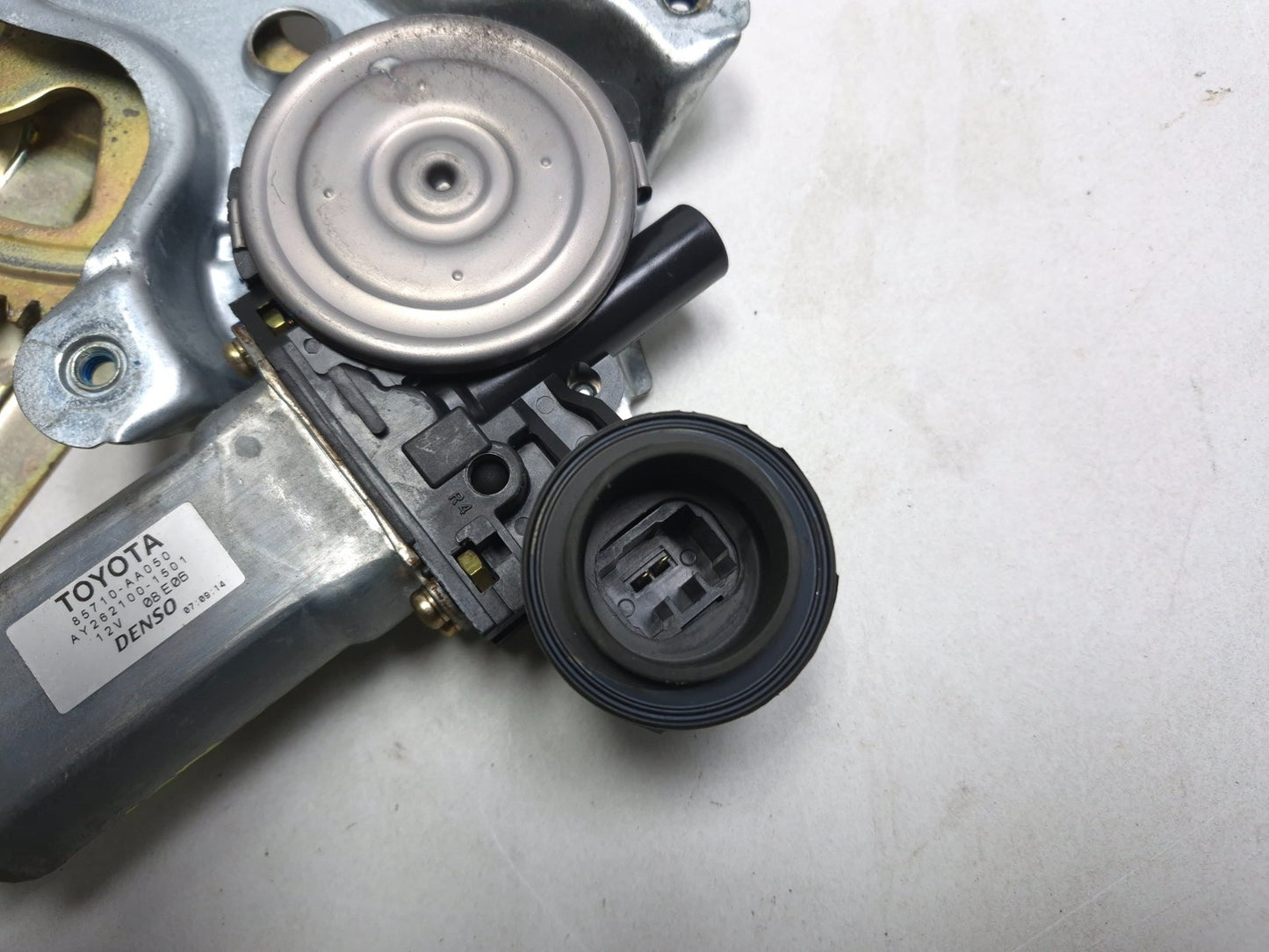 2004 Toyota Corolla Rear Door Window Motor Regulator Driver Side Left OEM