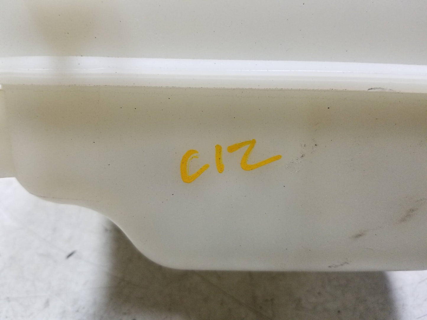 2011 - 2016 Kia Sportage Coolant Expansion Tank  2.4l OEM