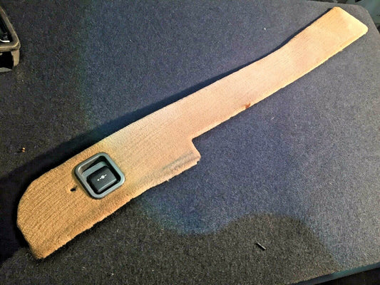 02 03 04 05 BMW 745i E65 Right Passenger Side Center Console Carpet Trim OEM