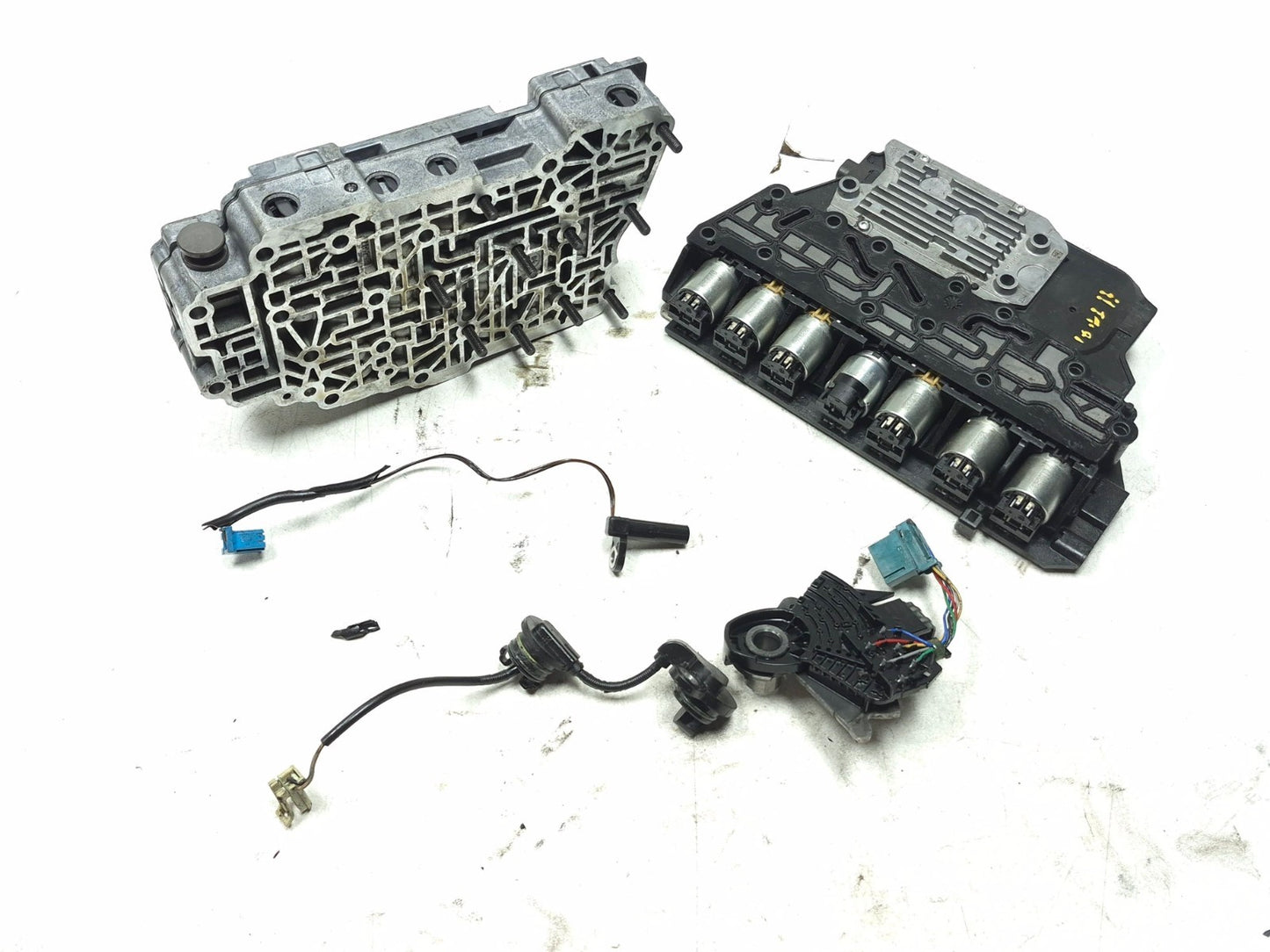 2011 GMC Terrain 2.4l Automatic Transmission Valve Body & Control Module Set OEM