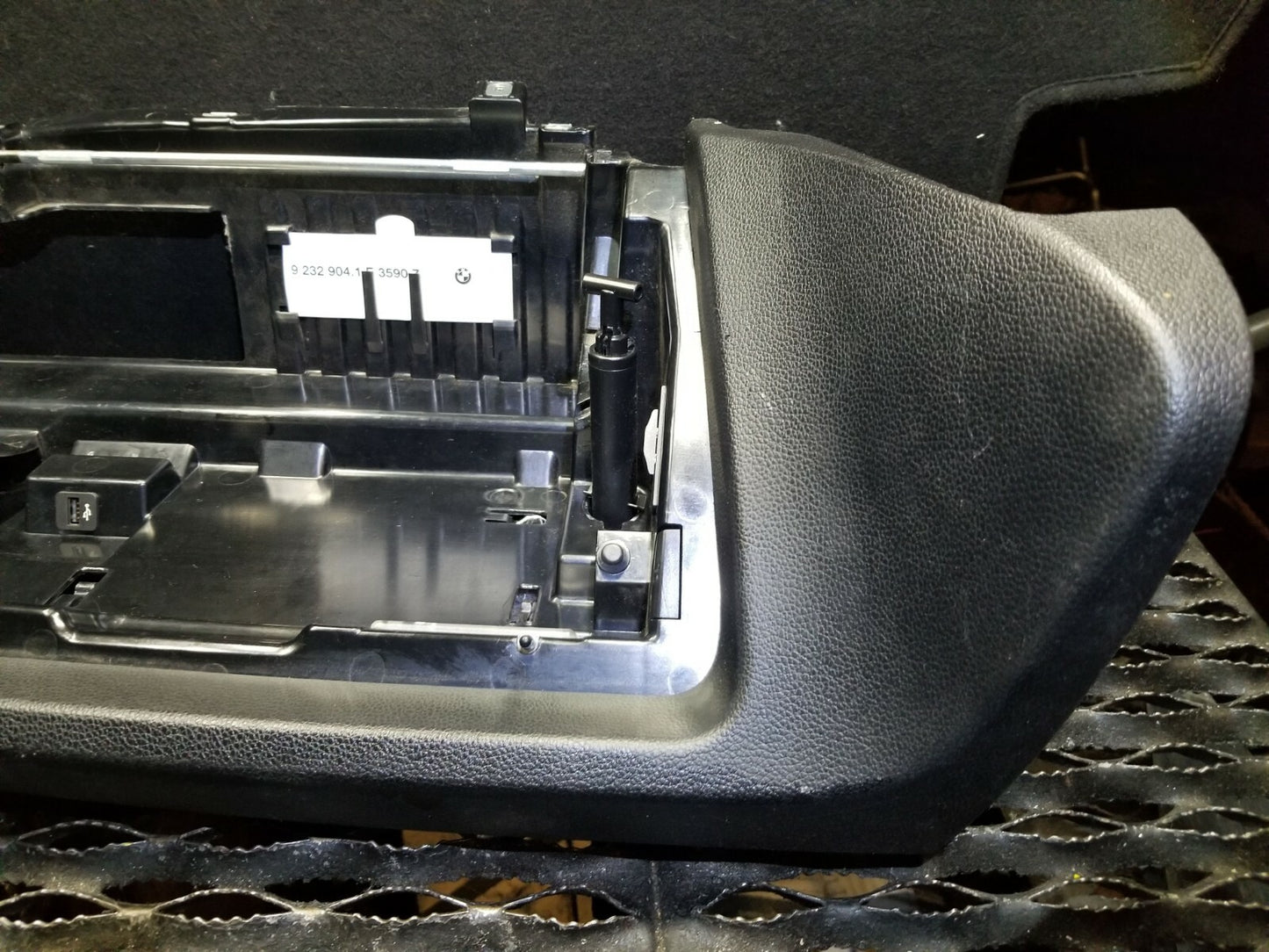 2011 2012 2013 BMW 128i 135i Dashboard Dash Glove Box Compartment Box OEM