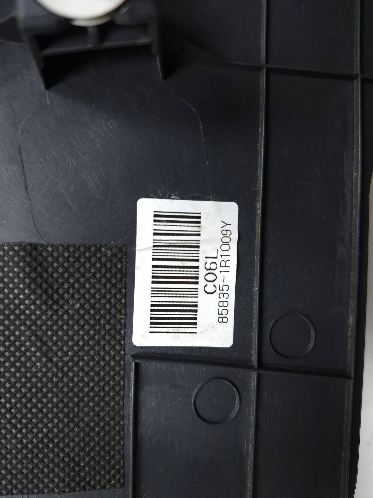 2014 Hyundai Accent Front Left & Right B Pillar Lower Trim Cover OEM