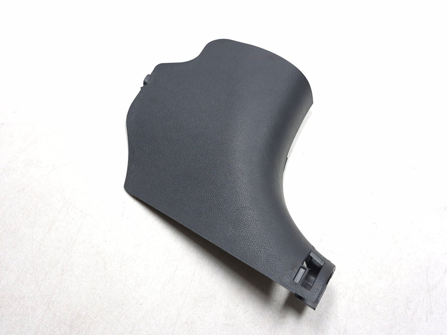 2014 Hyundai Accent Kick Panel Front Left & Right OEM