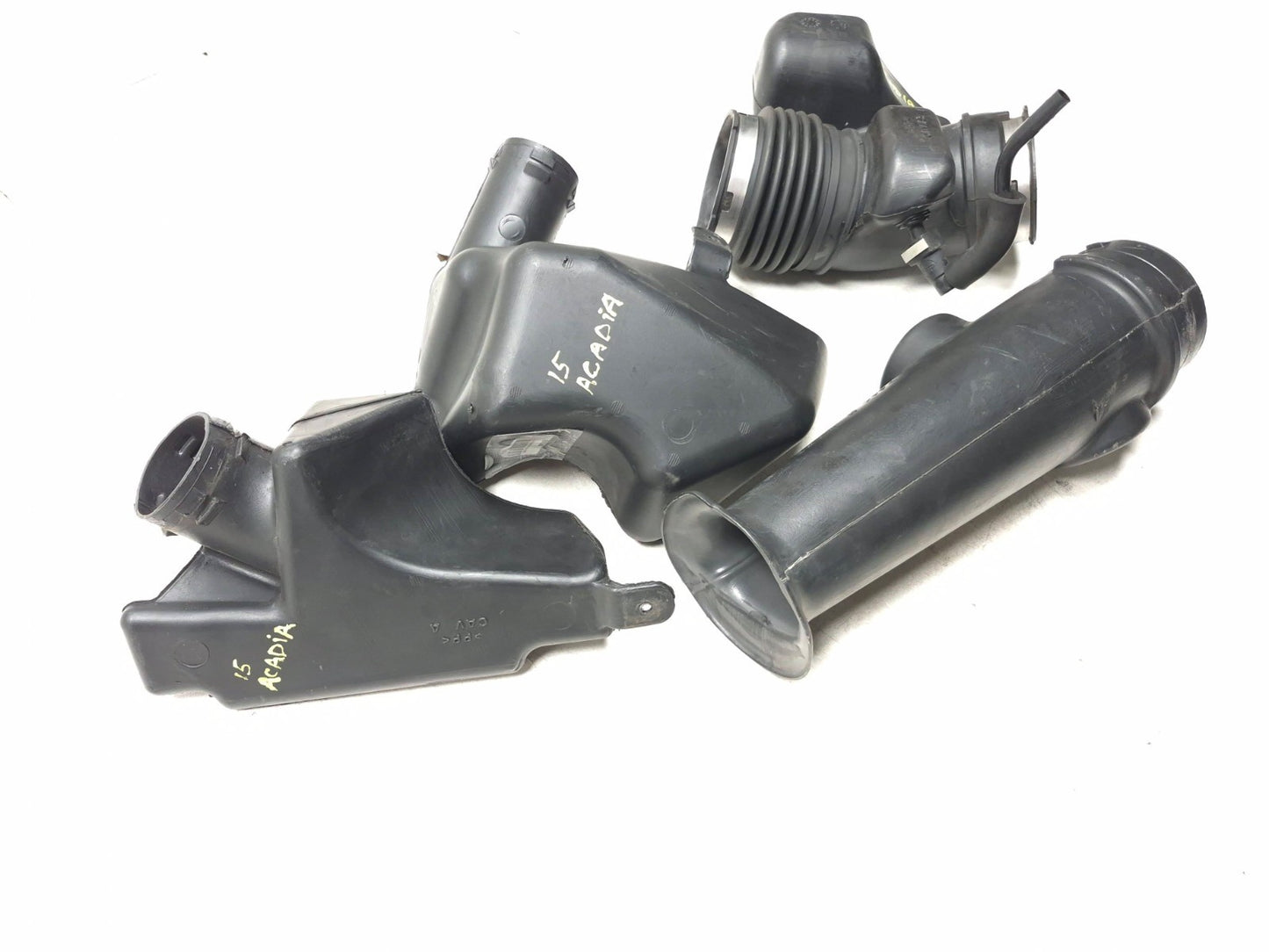 2015 GMC Acadia Air Cleaner Duct W/ Pipe Tube 4 Pcs OEM