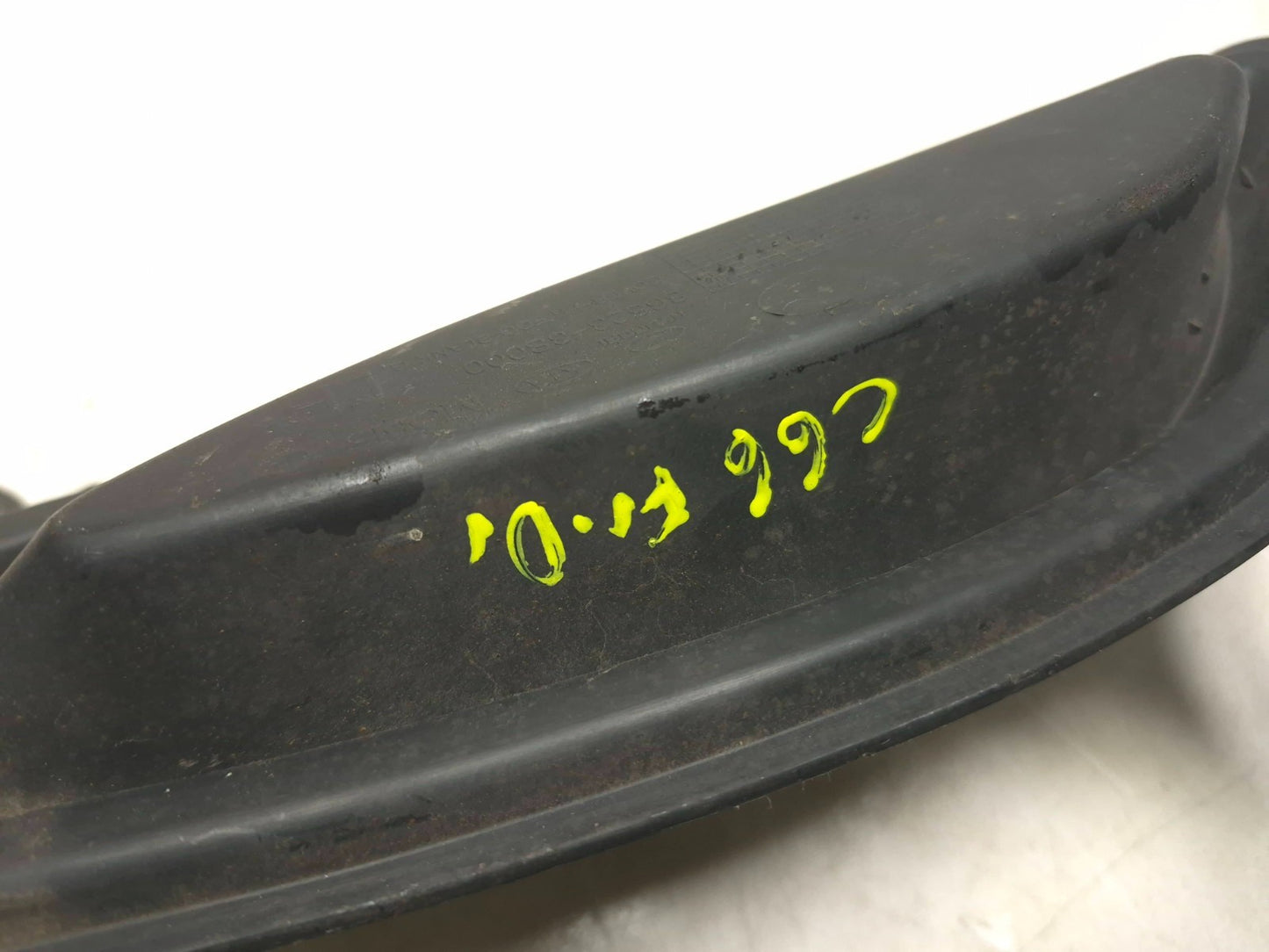 2012 Hyundai Sonata Front Driver Fog Light Cover OEM