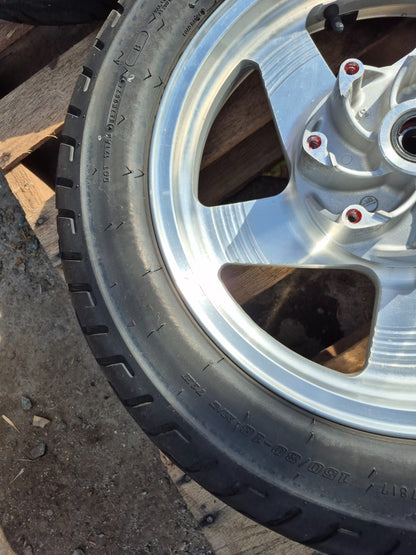 2001 Kawasaki Vulcan 1500 Vn1500 Wheel Rim & Tire Front & Rear *straight* OEM