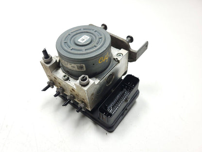 15-20 Mercedes C300 W205 ABS Anti Lock Bracke Pump OEM