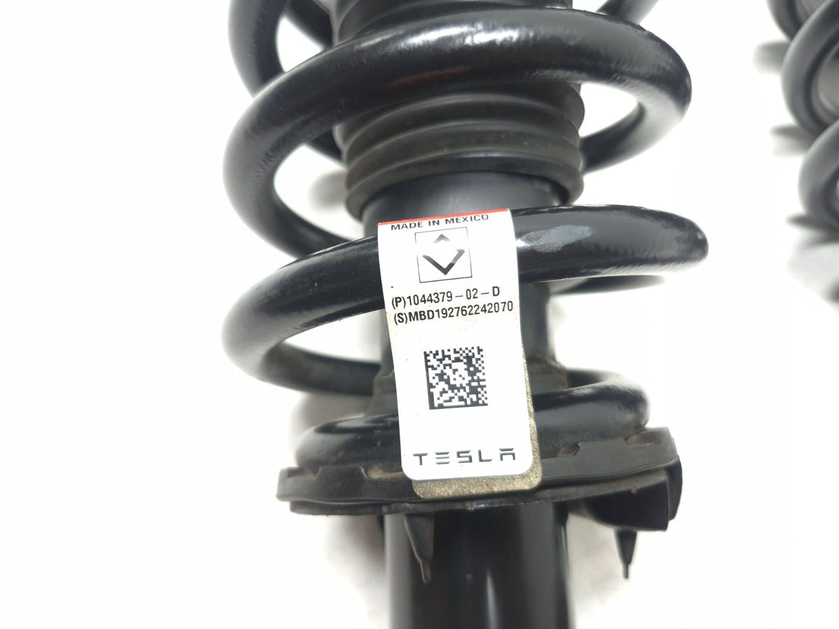 2020 Tesla Model 3 AWD Front Shock Strut Absorber Left & Right OEM