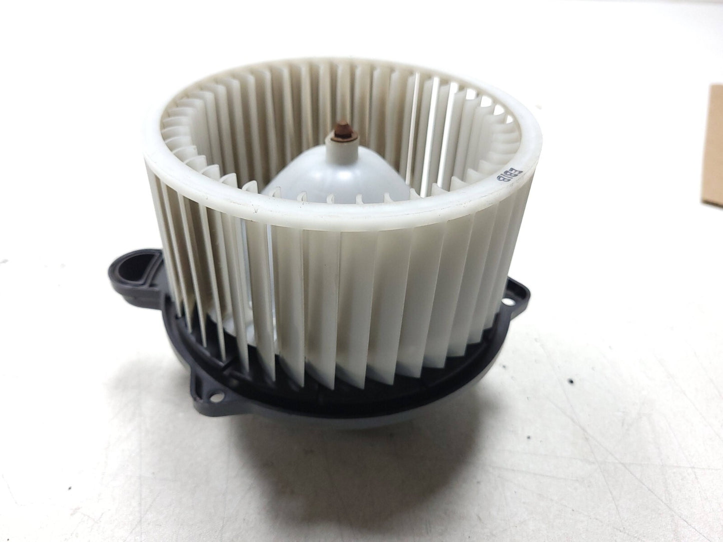 09 - 14 Hyundai Genesis Blower Motor OEM Sedan