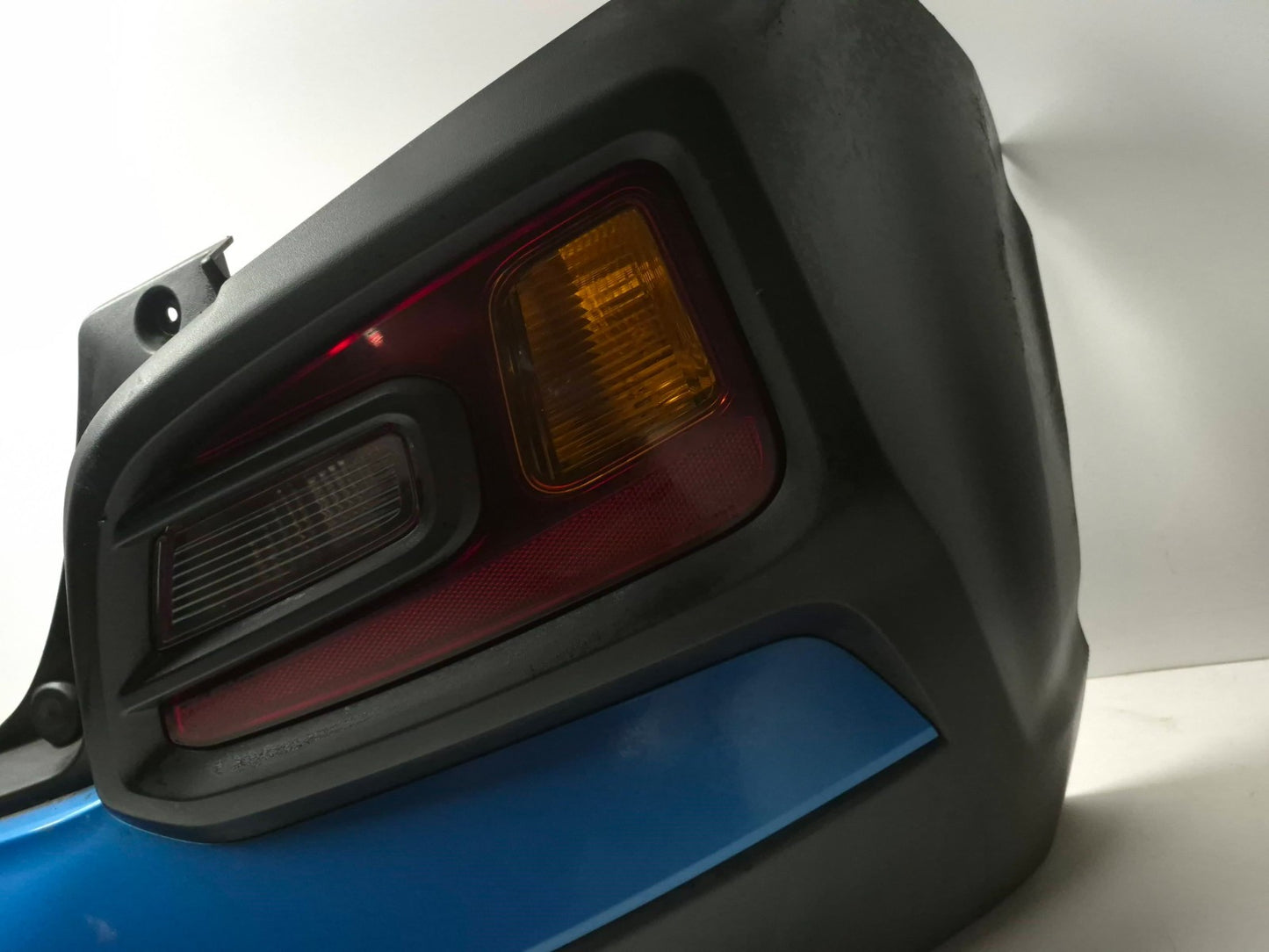 2019 Hyundai Kona Rear Bumper W/ Light OEM