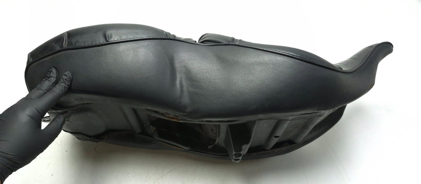1991-1996 Harley-davidson Electra Glide Flhtc Seat & Rear Backrest