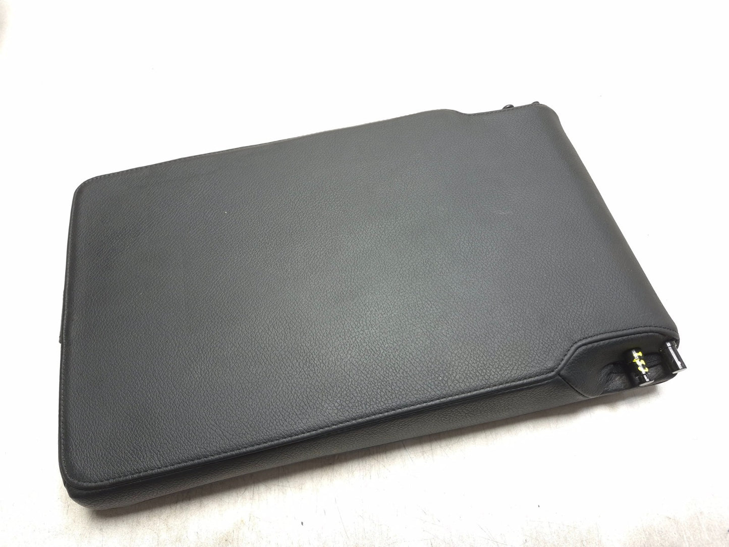 2008 BMW X6 E71 Rear Center Seat Armrest OEM