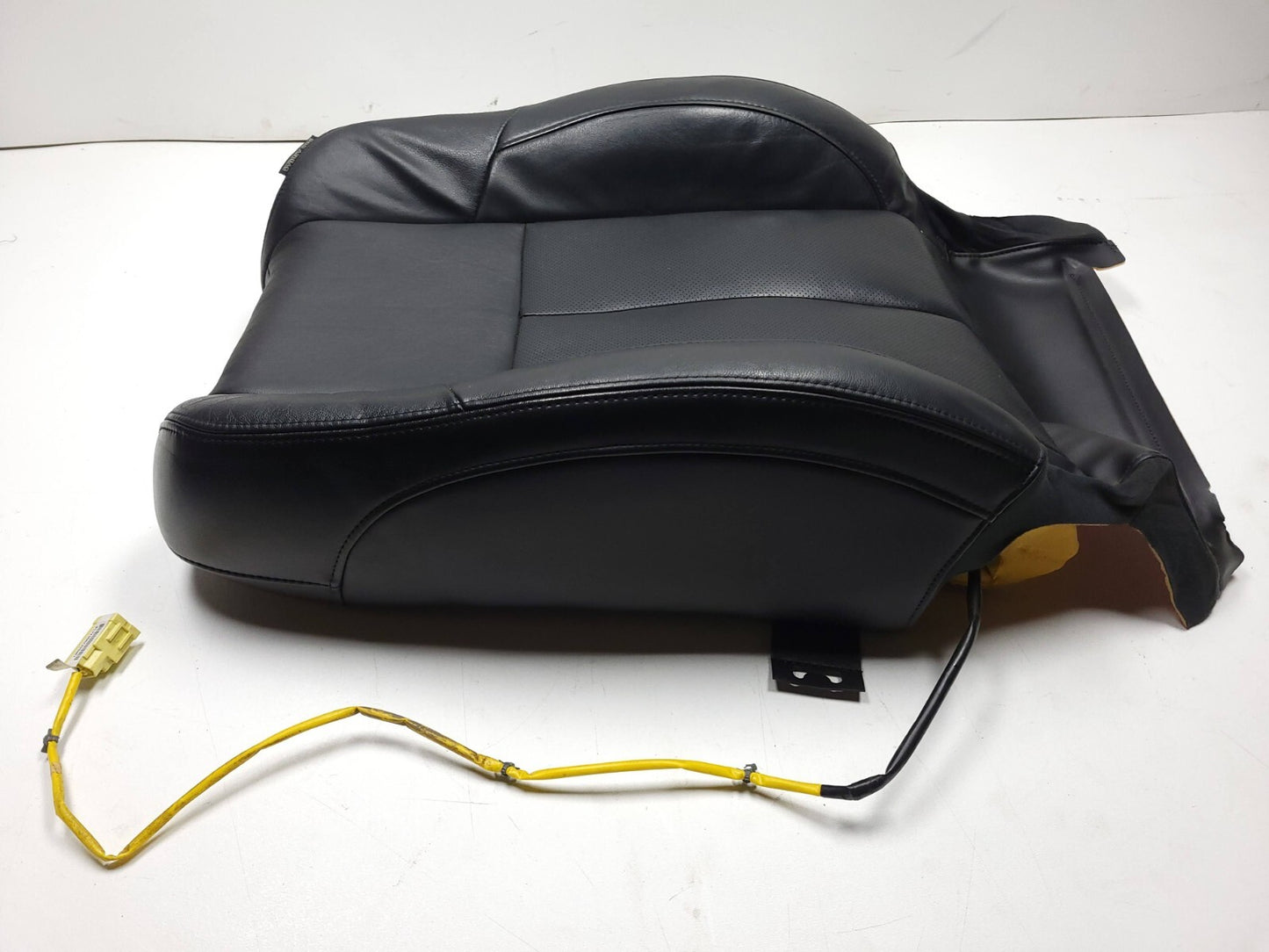 2004 - 2008 Nissan Maxima Front Seat Back Cushion Upper Driver Left OEM