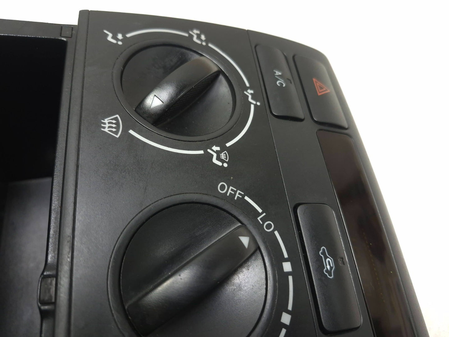2007 Toyota Corolla Matrix AC Heater Temperature Climate Control OEM