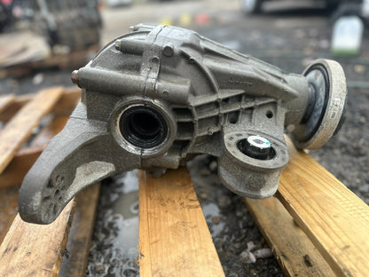 2018 Chrysler 300 Rear Differential Carrier 3.6l OEM