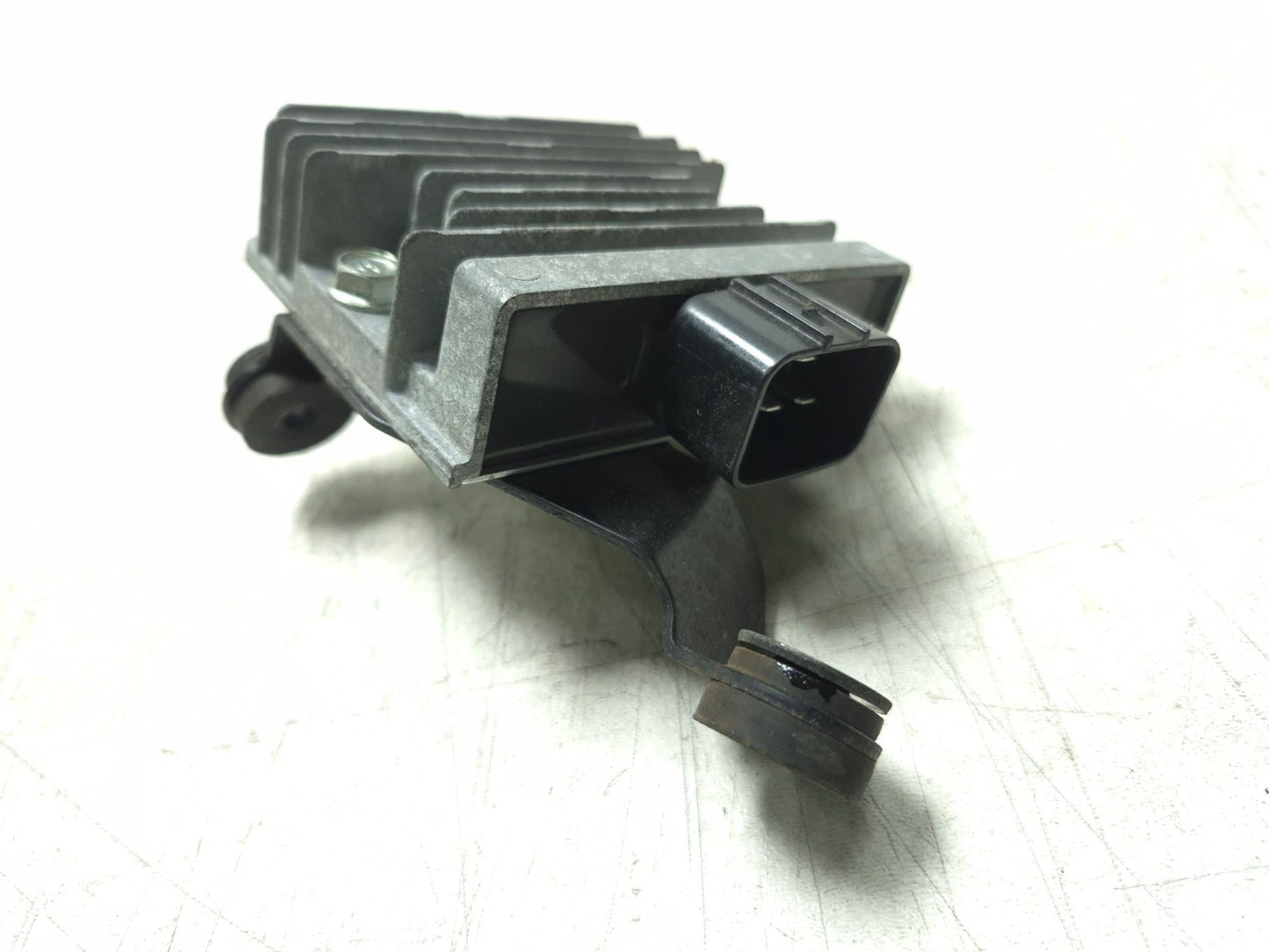 2019 Kawasaki Z400 Er400d Voltage Regulator OEM