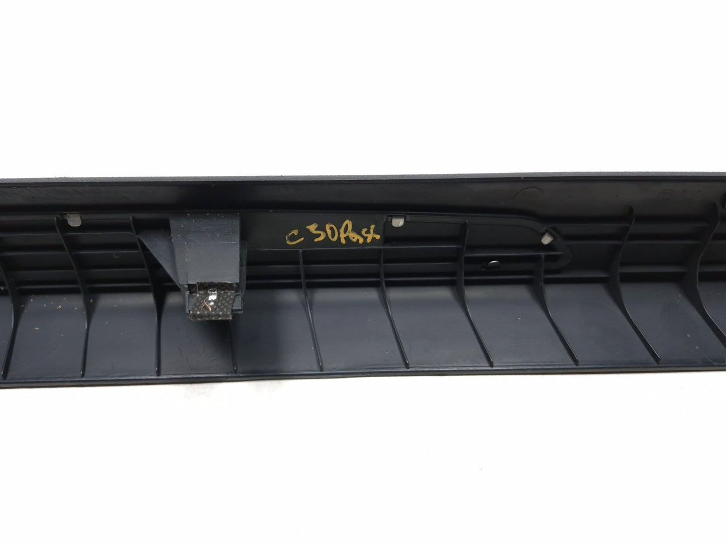 2013 Hyundai Genesis Coupe Door Interior Sill Scuff Trim Cover Left & Right OEM