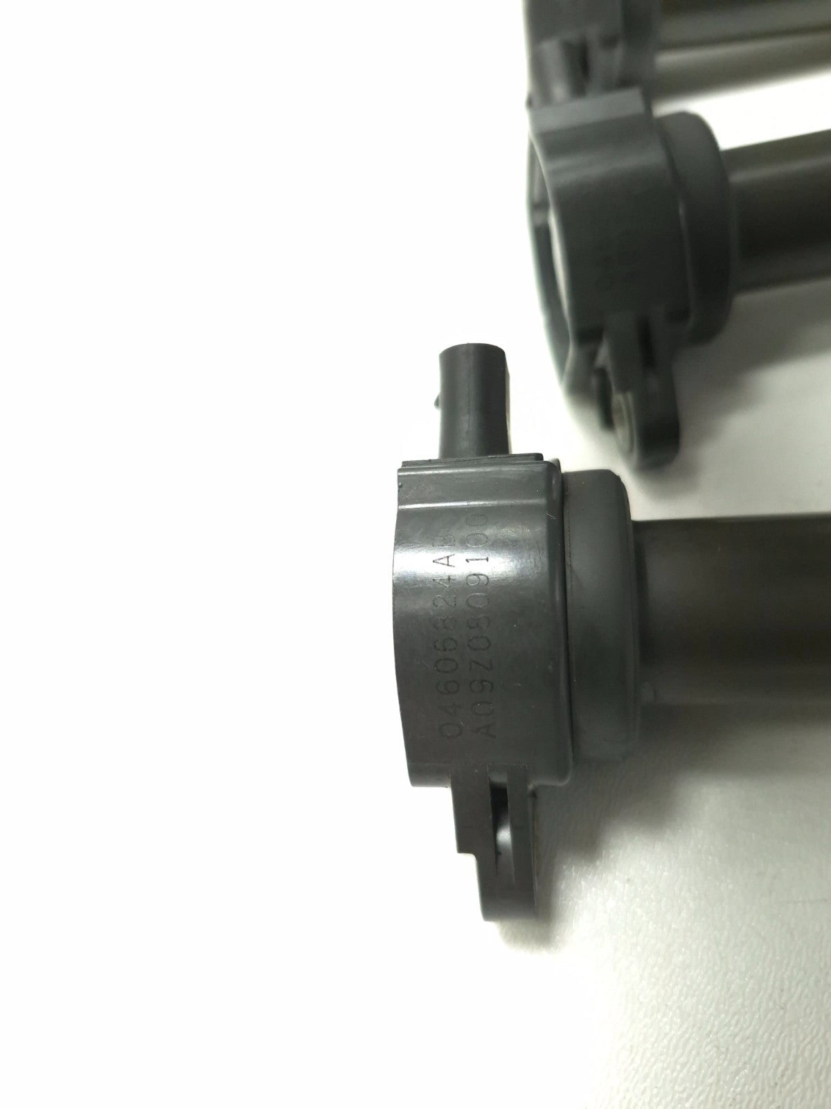 2010 Dodge Caliber Ignition Coil 4pcs 04606824ab OEM