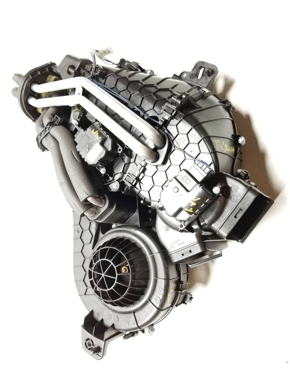 2012 - 2020 Dodge Journey Rear AC HVAC Heater Core Blower Motor Housing OEM