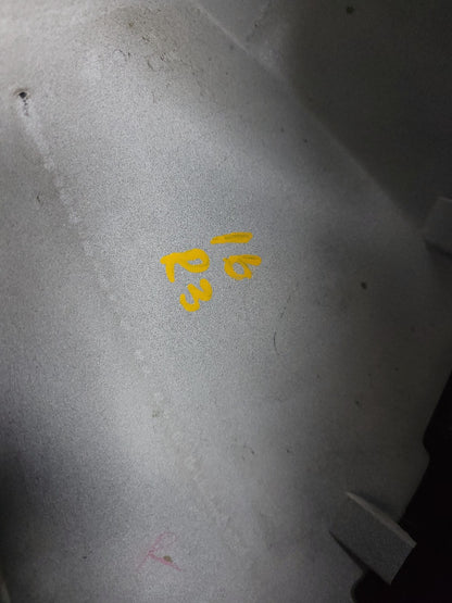 2015 - 2018 Yamaha Yzf-r3 Yzfr3 Gas Tank Fuel Cell Cover Fairing Cowl OEM