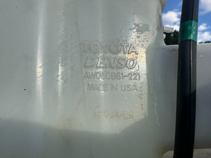 2007-2011 Toyota Camry Washer Reservoir OEM Aw060851-221