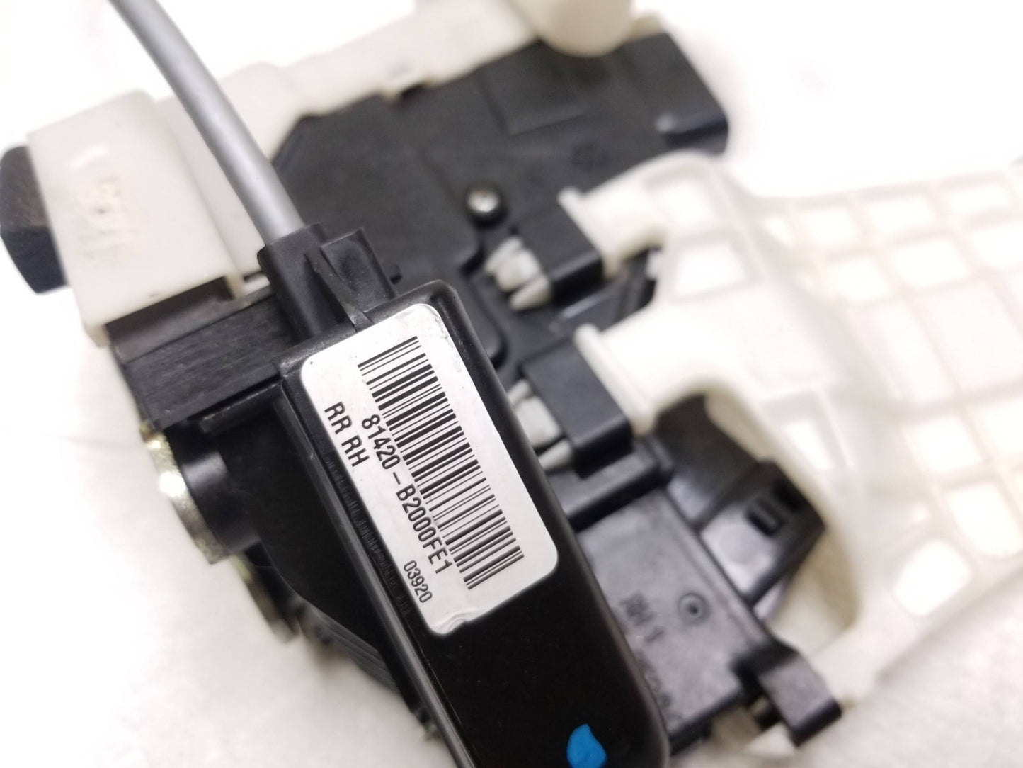 2014 - 2019 Kia Soul Door Lock Actuator Rear Passenger Side Right OEM