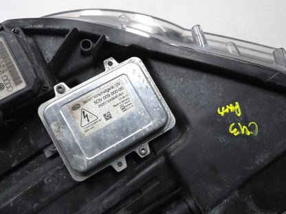 2011 Volkswagen Tiguan Headlight Left & Right Xenon OEM