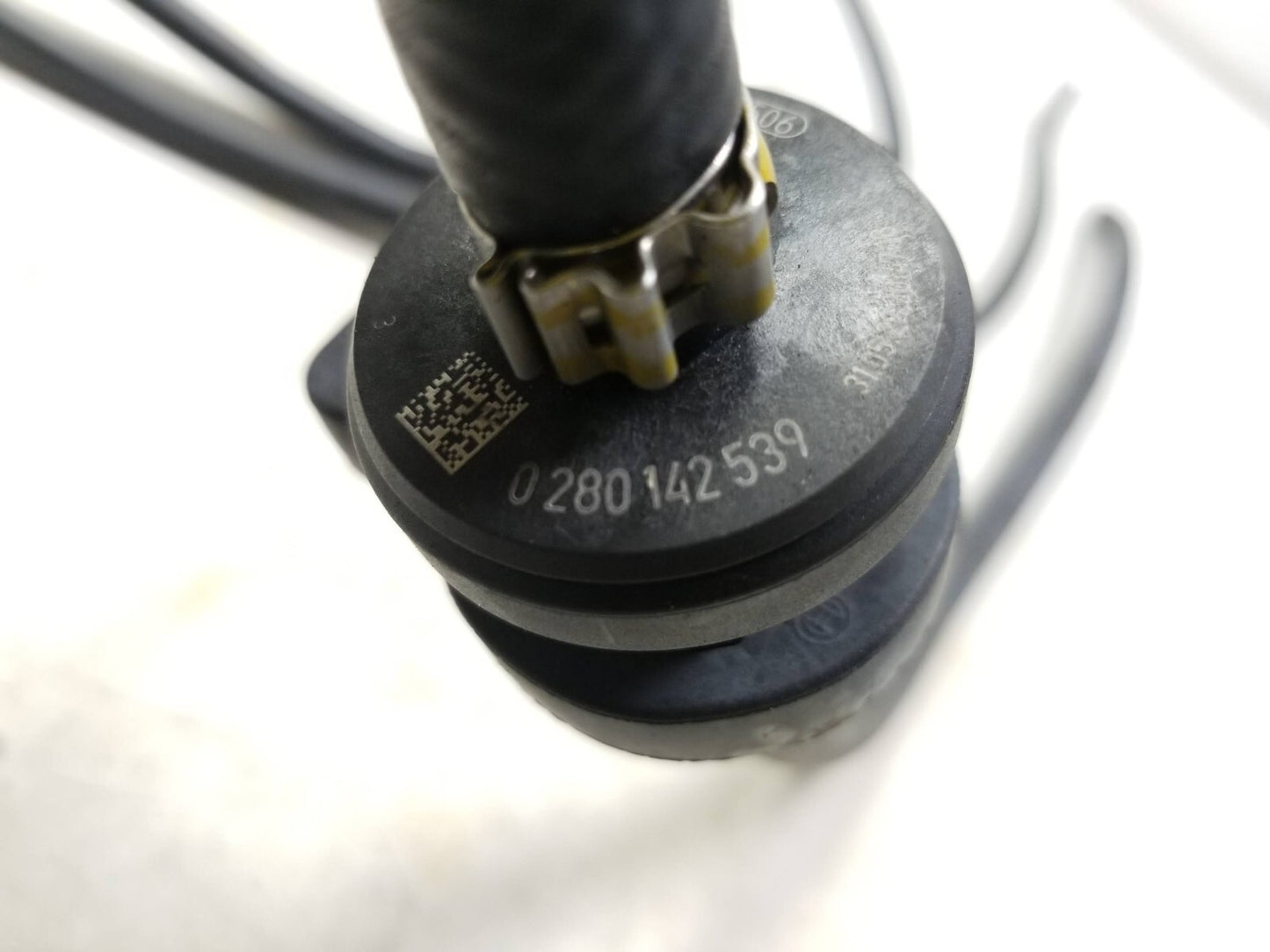 21-24 Ducati Supersport 950 950s Fuel Tank Purge Solenoid Valve OEM 6k Miles