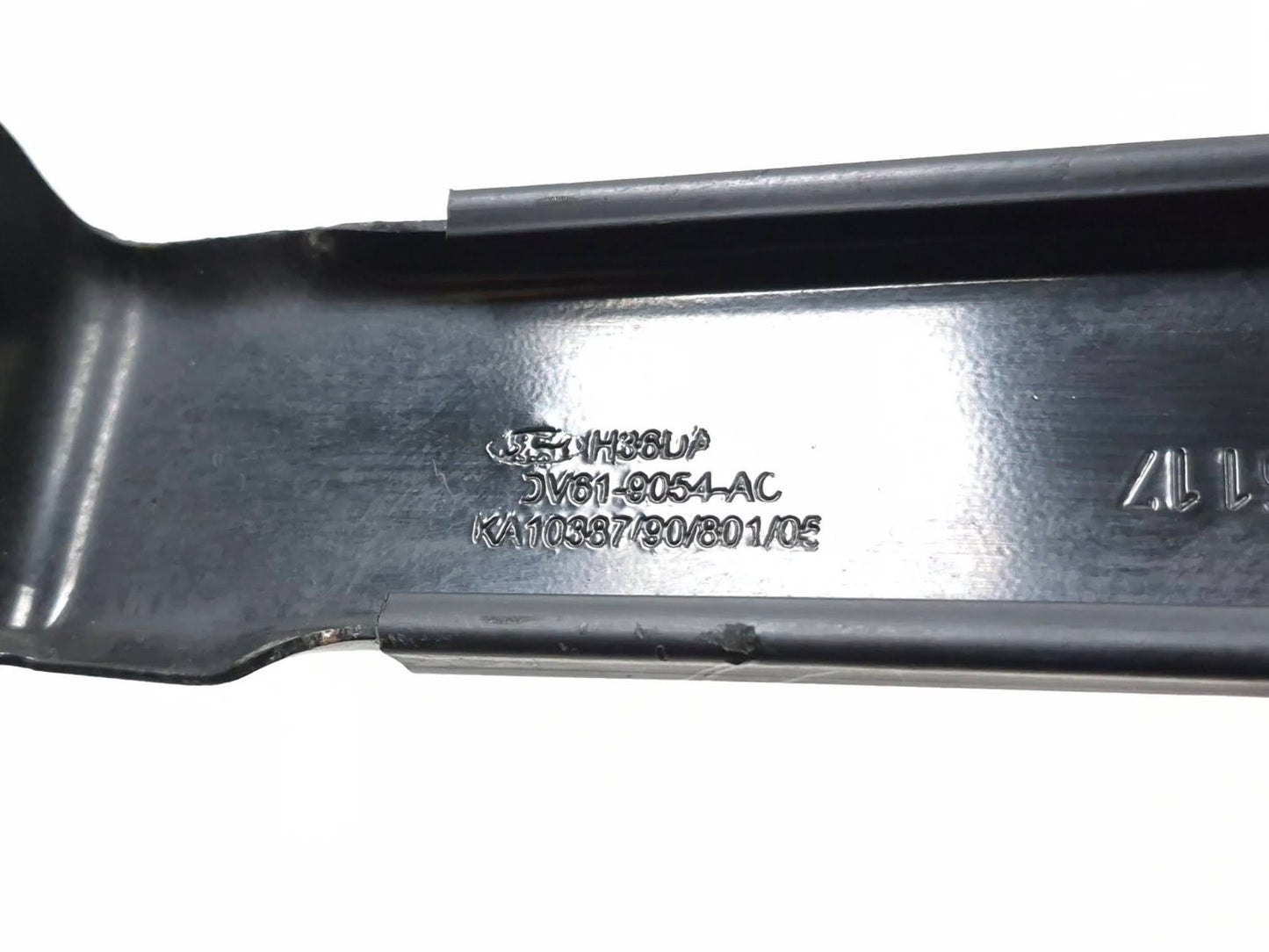 2017 Ford Transit Connect Xl Fuel Tank Strap Bracket Support 2pcs OEM