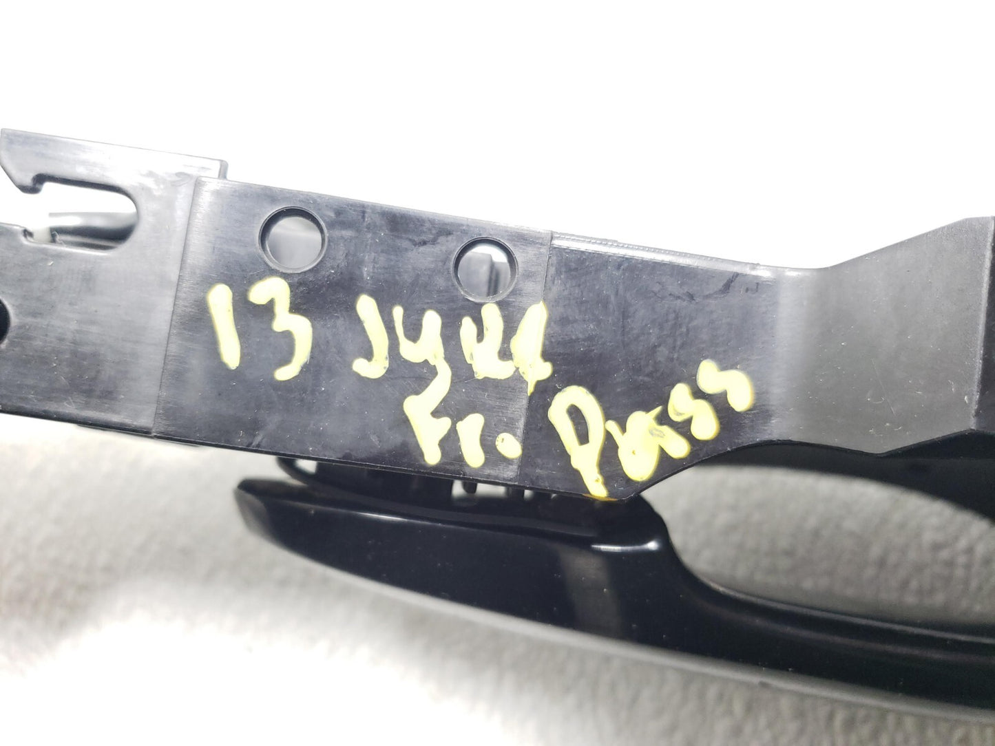 2013 Nissan Juke Front Passenger Exterior Door Handle OEM