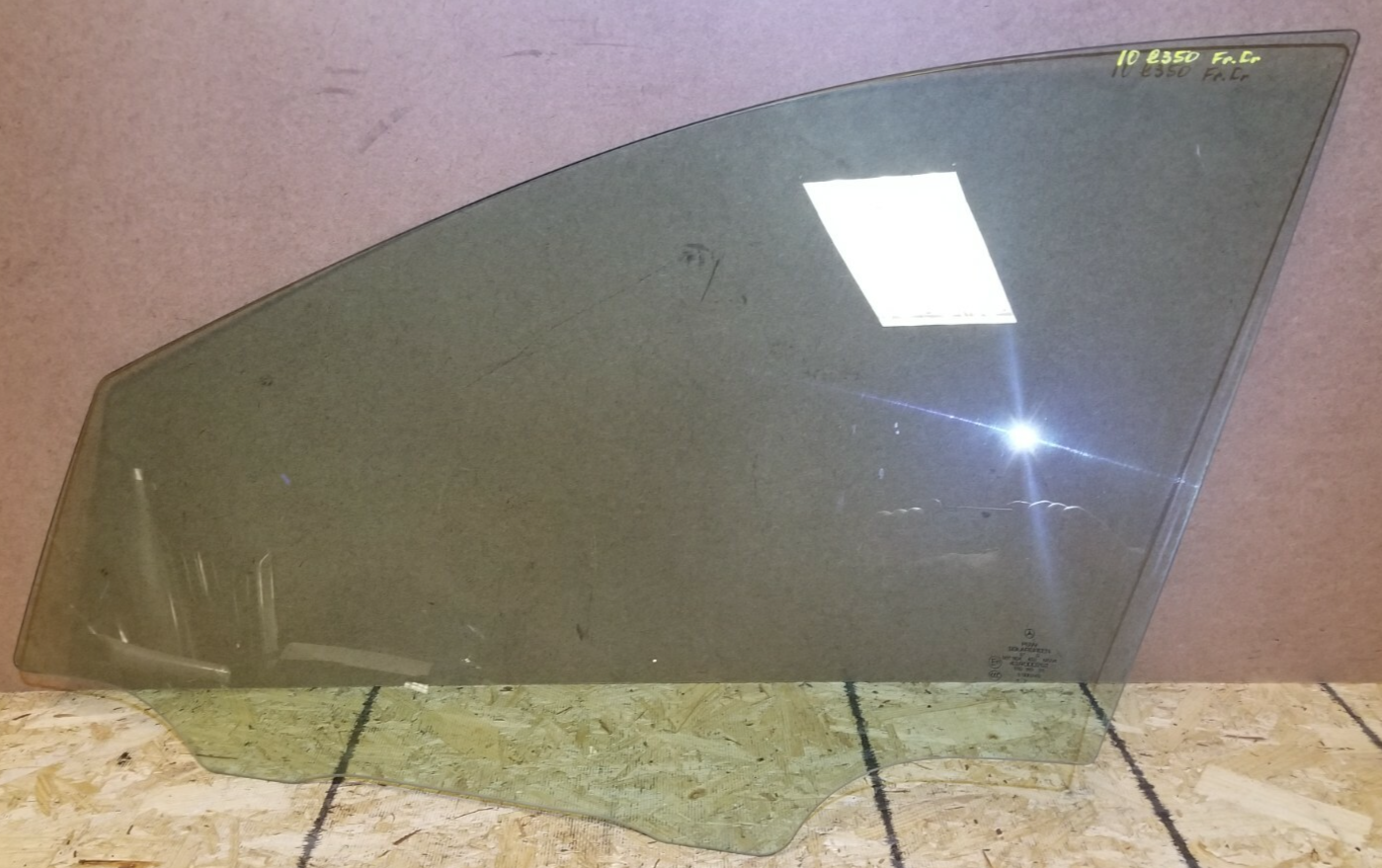 2010 Mercedes Benz R 350 Front Door Window Glass Left Driver Side OEM