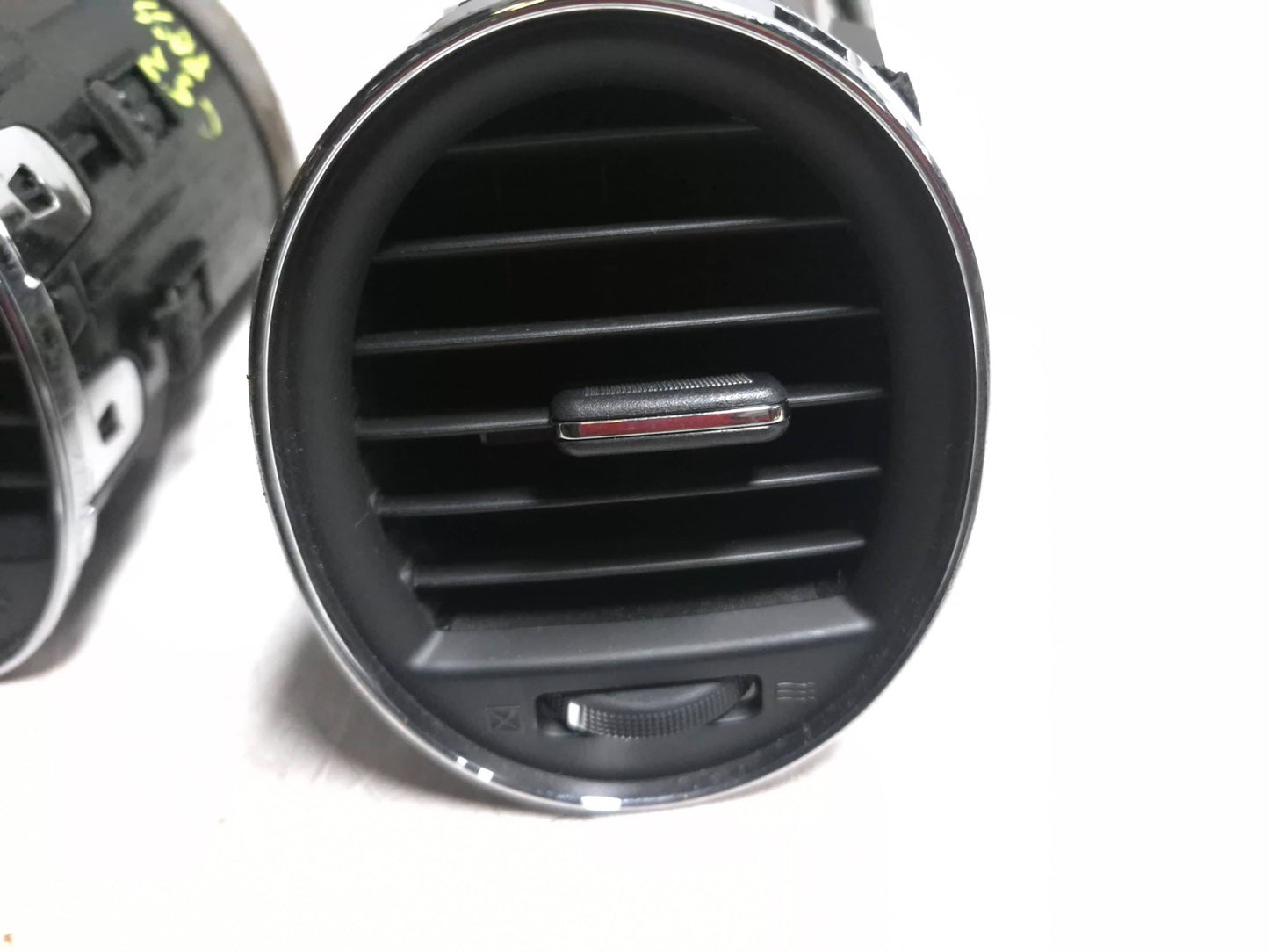 2010 Nissan Maxima Sv Dashboard A/c Air Vent Grille 2pcs OEM
