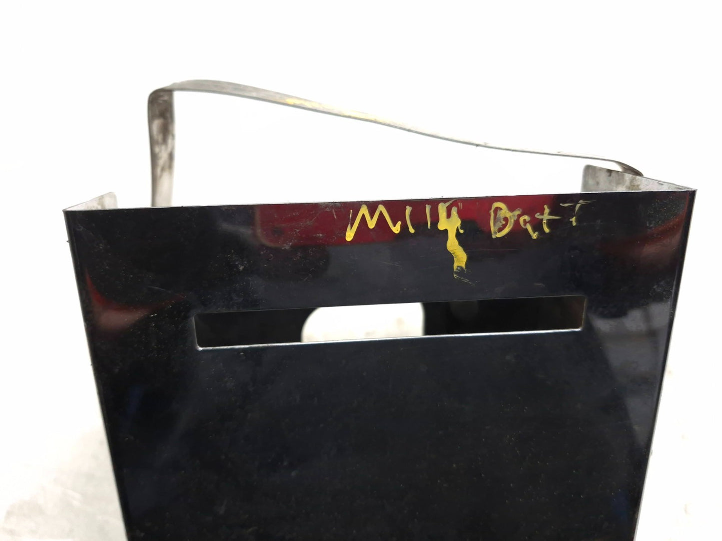 1997 Harley-davidson Sportster Xl883 Battery Tray Box OEM