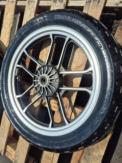 1985 Honda Shadow Vt500c Wheel Rim W/ Tire Front & Rear *straight* OEM