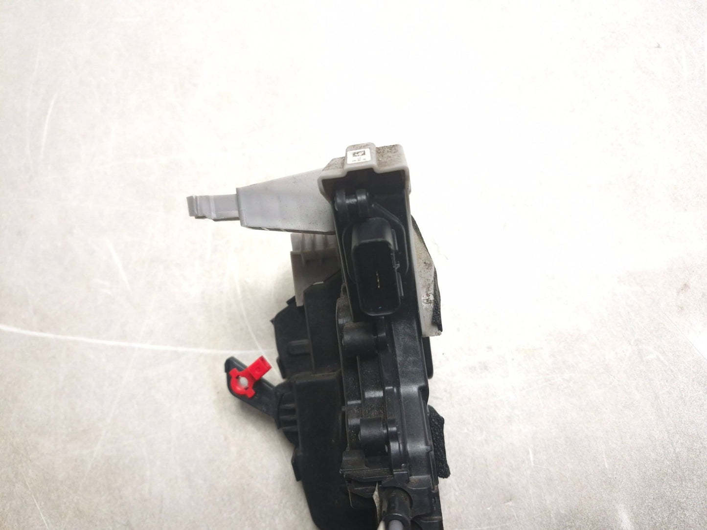 2019 Hyundai Kona Rear Door Lock Latch Actuator Right Passenger Side OEM