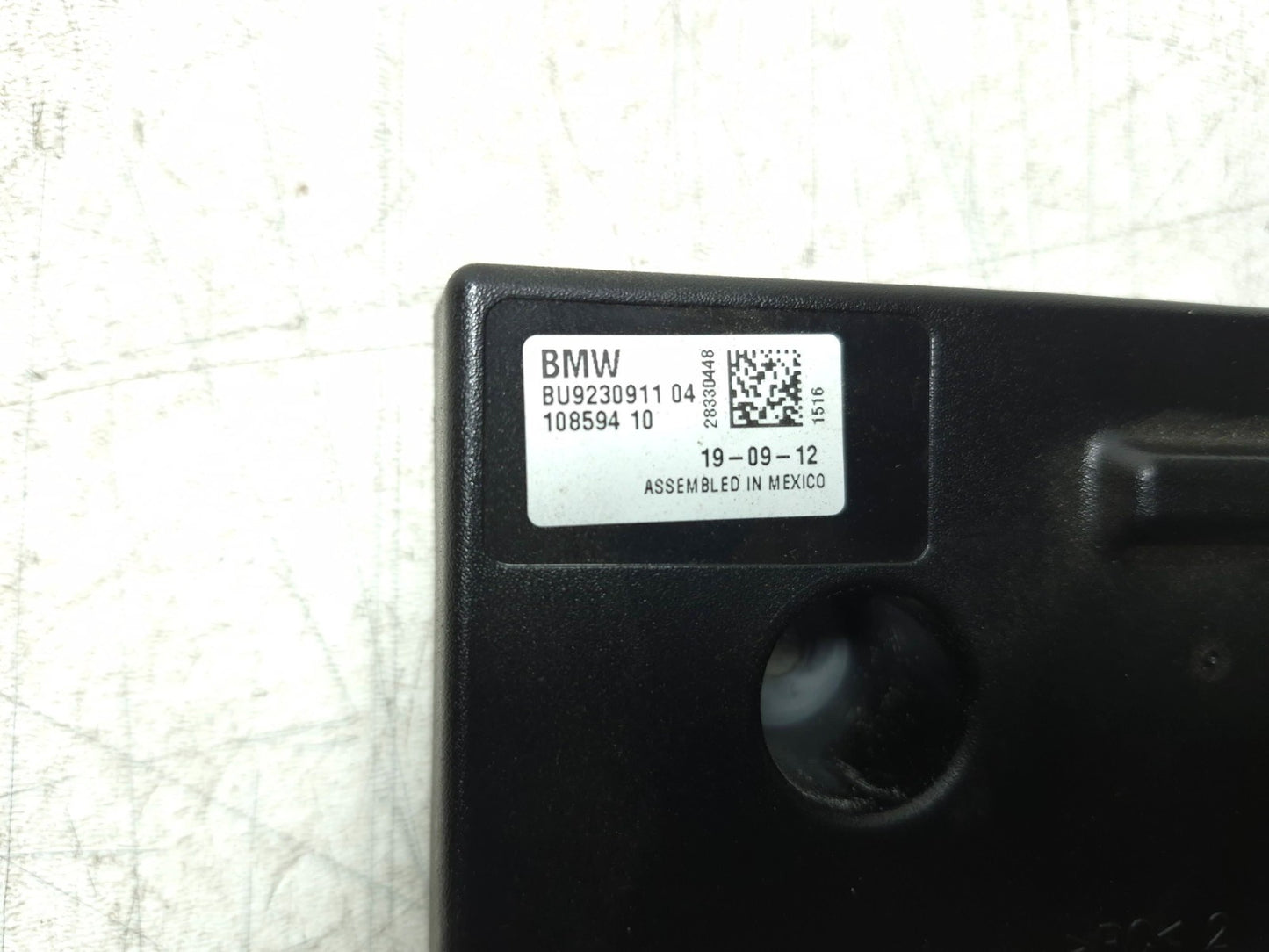 2013 BMW 328i F30 Backup Radio Antenna Amplifier Module OEM