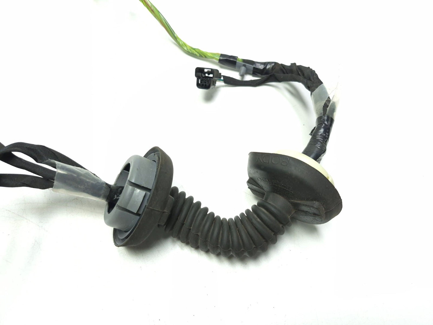 2013 Cadillac Escalade Esv Front Door Wire Harness Right Passenger Side OEM
