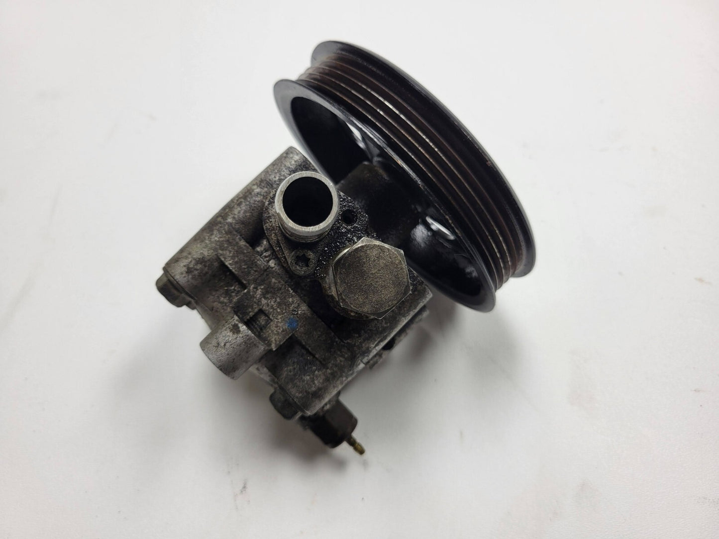 2007 - 2009 Suzuki Sx4 Power Steering Pump  OEM