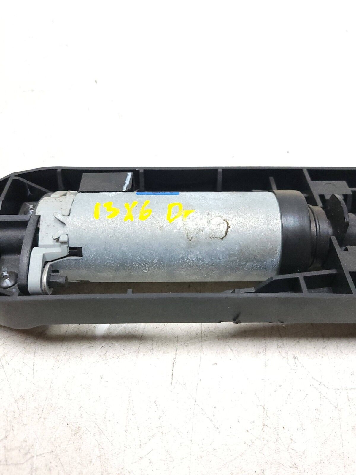 08-14 BMW X6 Front Driver Seat Adjust Motor Tilt OEM