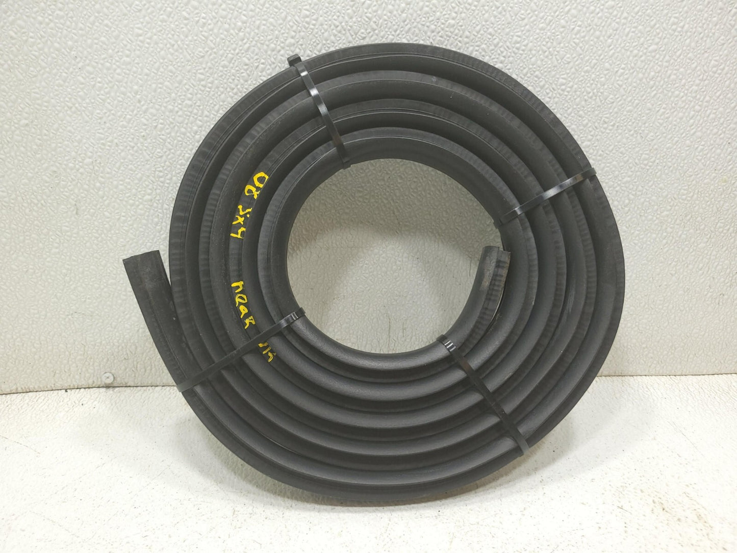 07 - 13 Suzuki Sx4 Hatchback Rear Door Weather Strip Seal Driver Side Left OEM